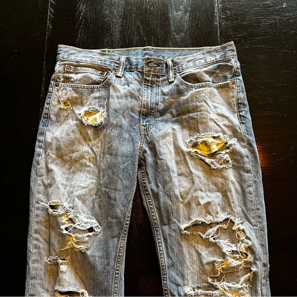 Retro Levi’s 514 34x30 Light Was Denim Jean Destroyed Holes Wide Leg Straight - Picture 4 of 14